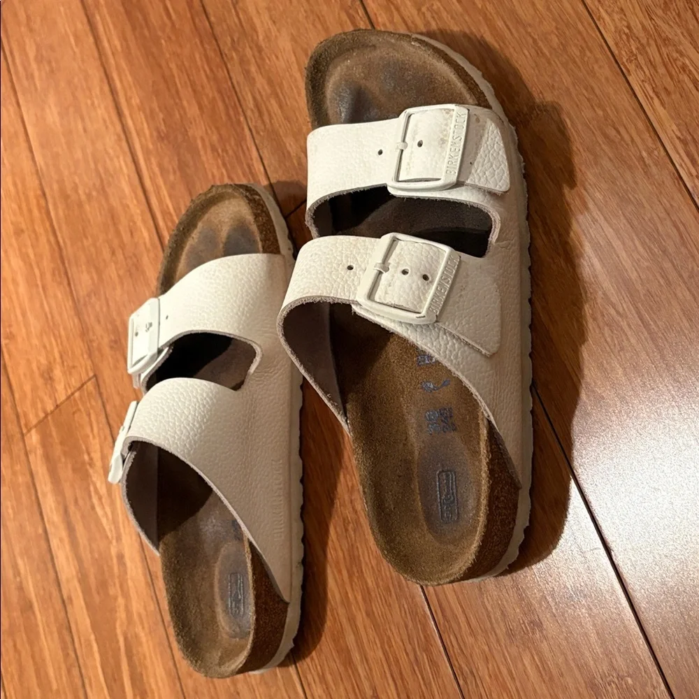 White Birkenstocks - size 38 - Picture 4 of 4